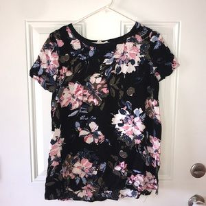 Floral maternity shirt